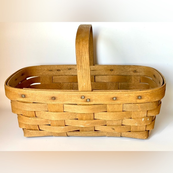 1984 Longaberger Medium Market (Bread) Basket, Easter Basket - Picture 2 of 4